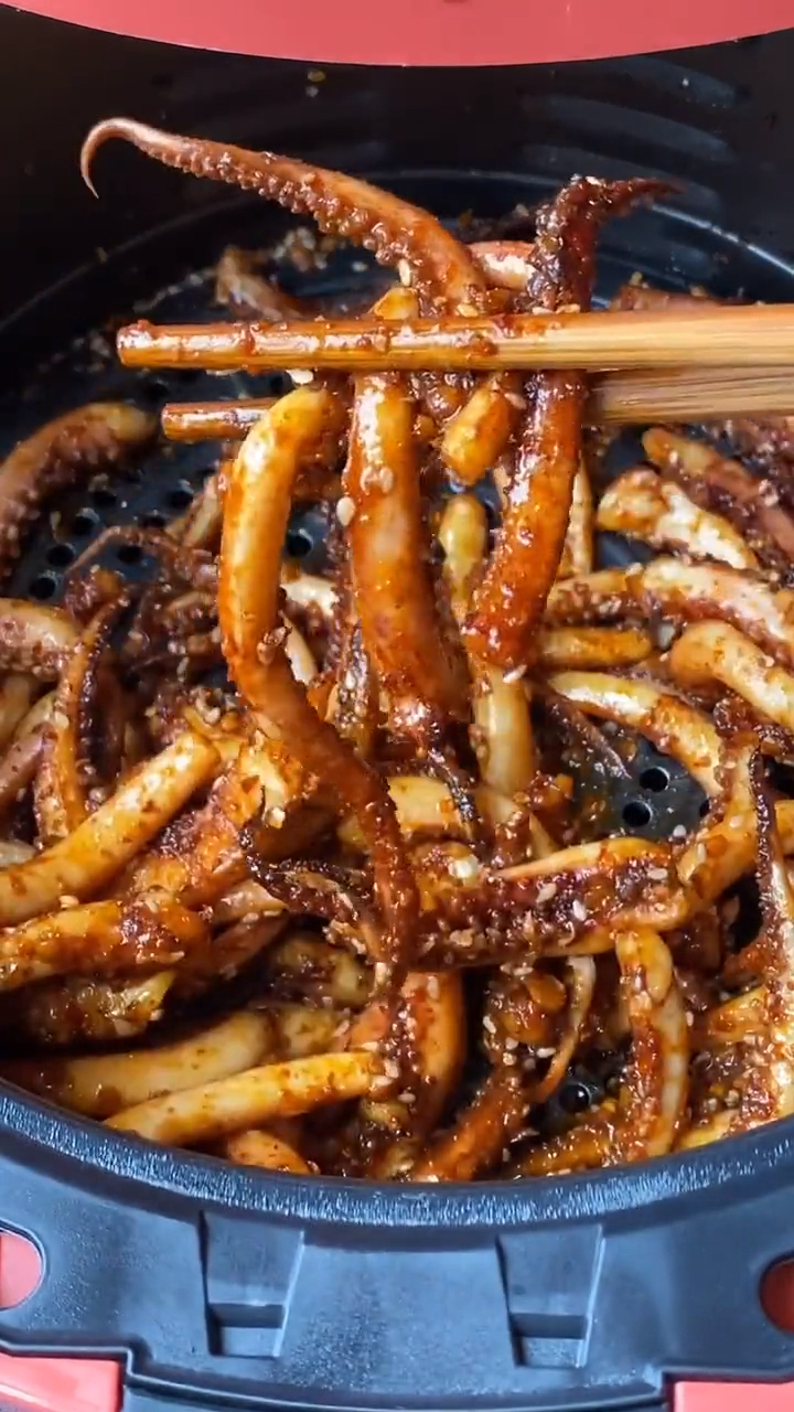香辣烤鱿鱼须 有喜欢这个的吗