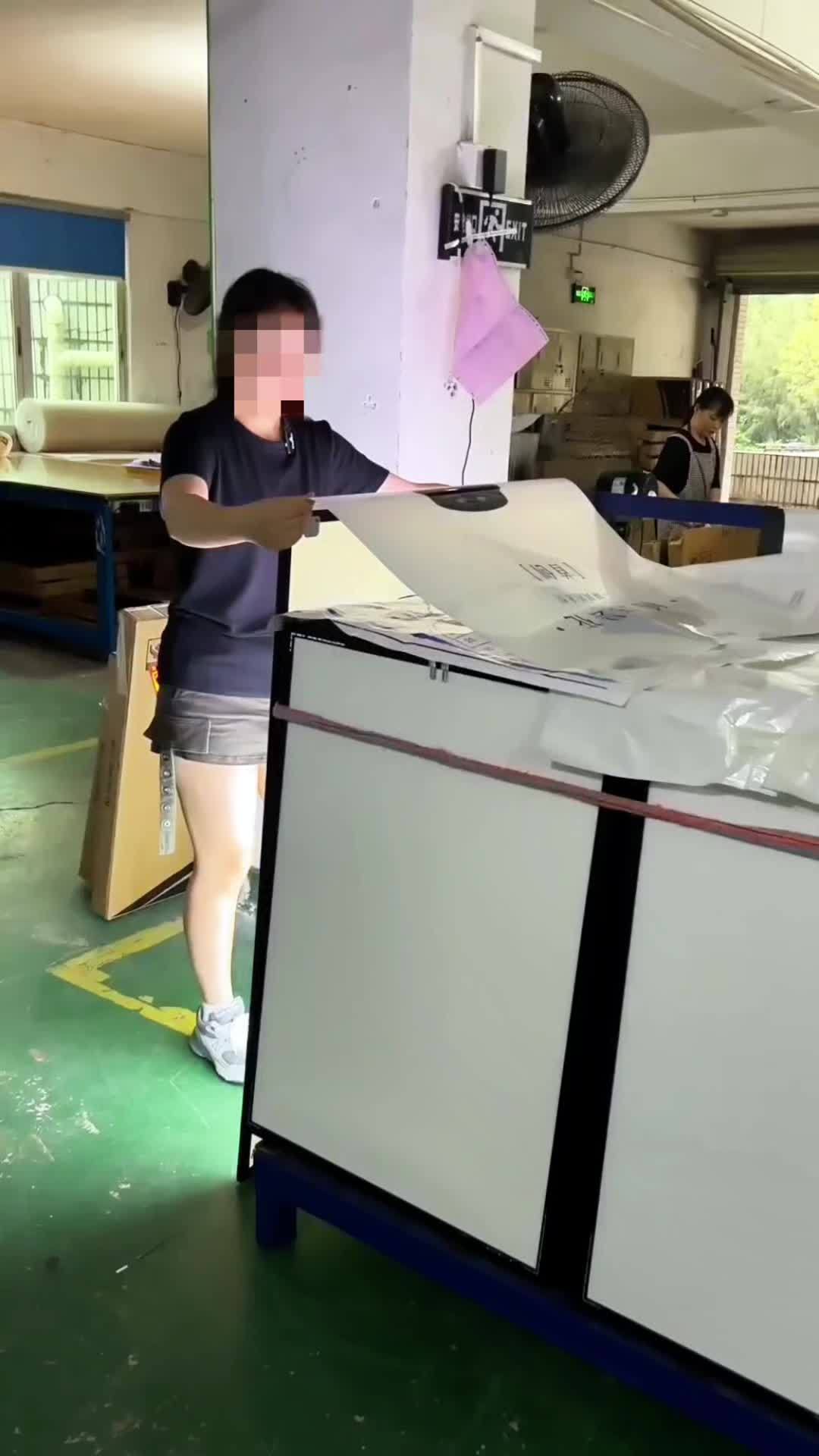 需要什么灯箱报下尺寸给你报价