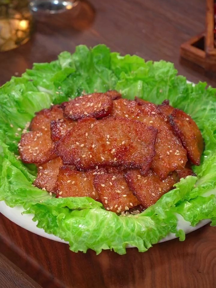 孩子抢着吃的蒜香烤肉