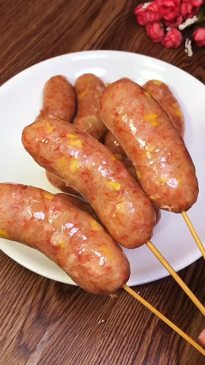 自制糯米肠家庭做法,软糯咸香,好吃又营养,出锅抢着吃,真解馋