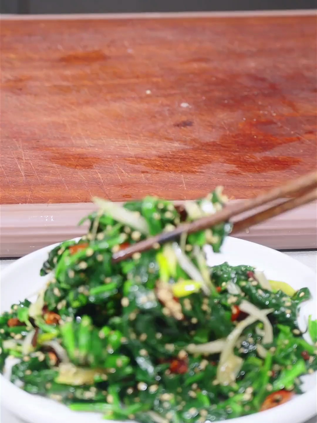 芝麻菠菜 凉拌菜 大年三十餐桌上一定要有的菜