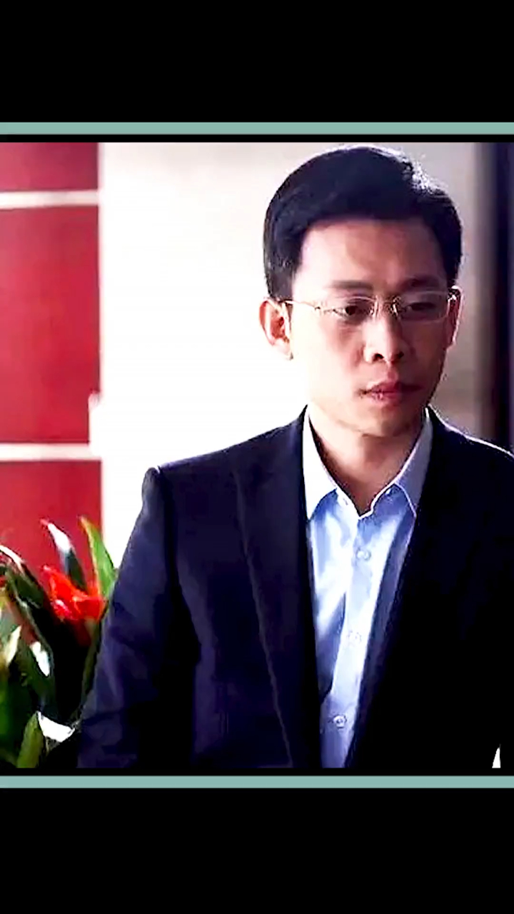 鸡毛飞上天 巧姑和大光私奔