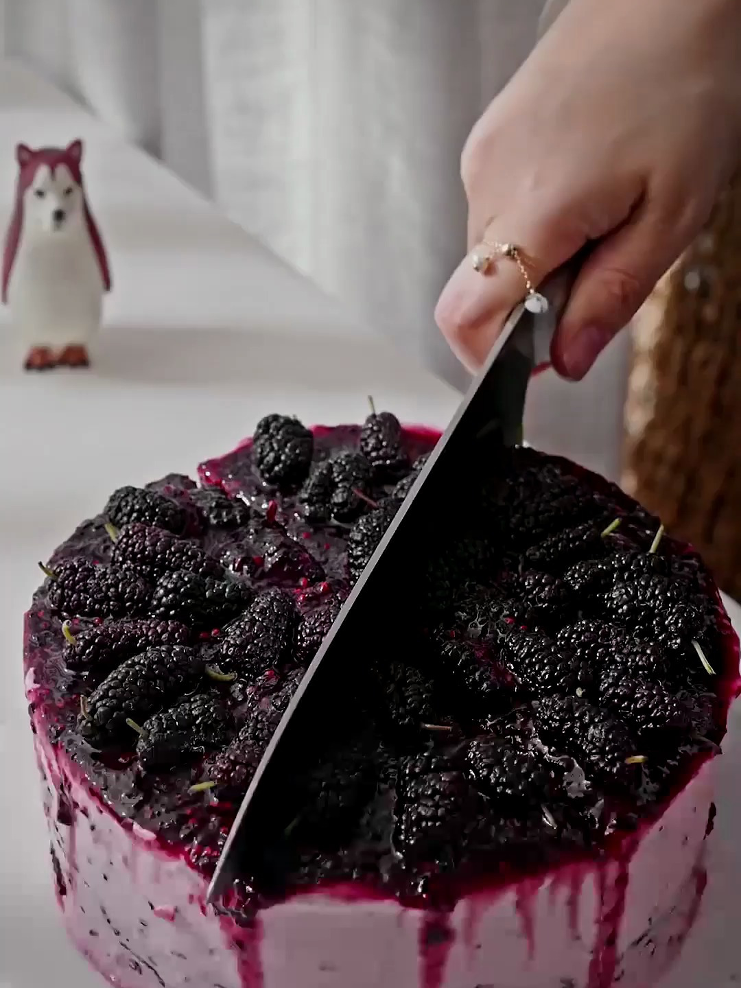 酷黑莓桑千层|后悔做晚系列里它必须拥有姓名～又酷又甜的蛋糕