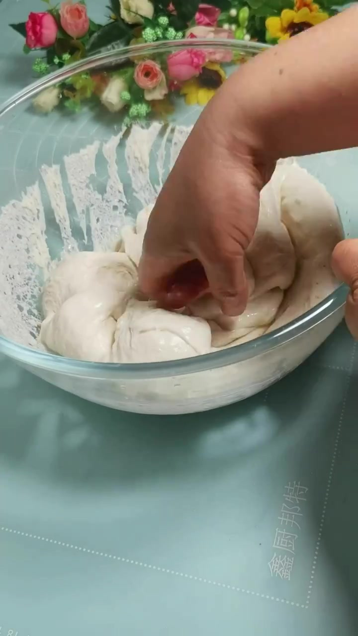 纯碱老面开花大馒头