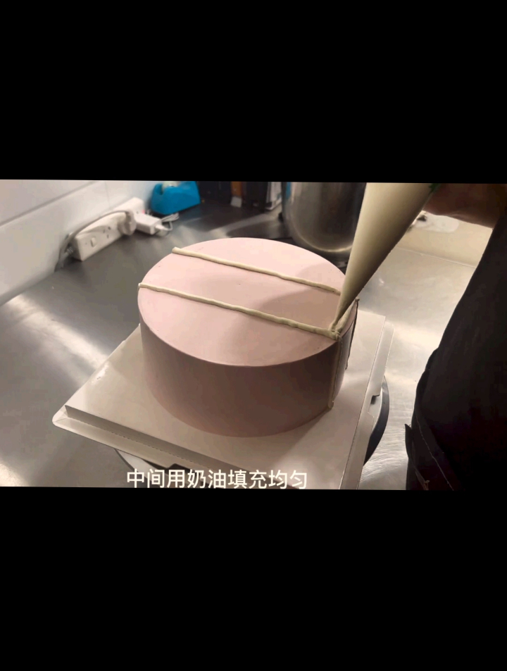 一款简单的森系花花蛋糕