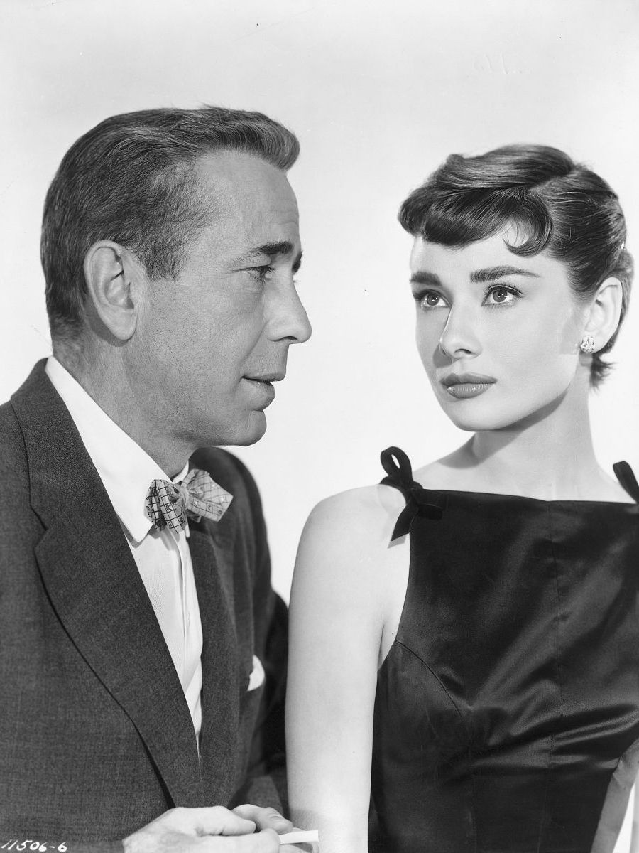 奥黛丽赫本:《罗马假日》中的天生一对,为何现实中却没能在一起