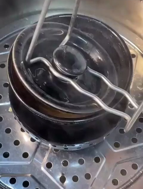 正是吃板栗的季节,这道板栗排骨汤推荐给你们～