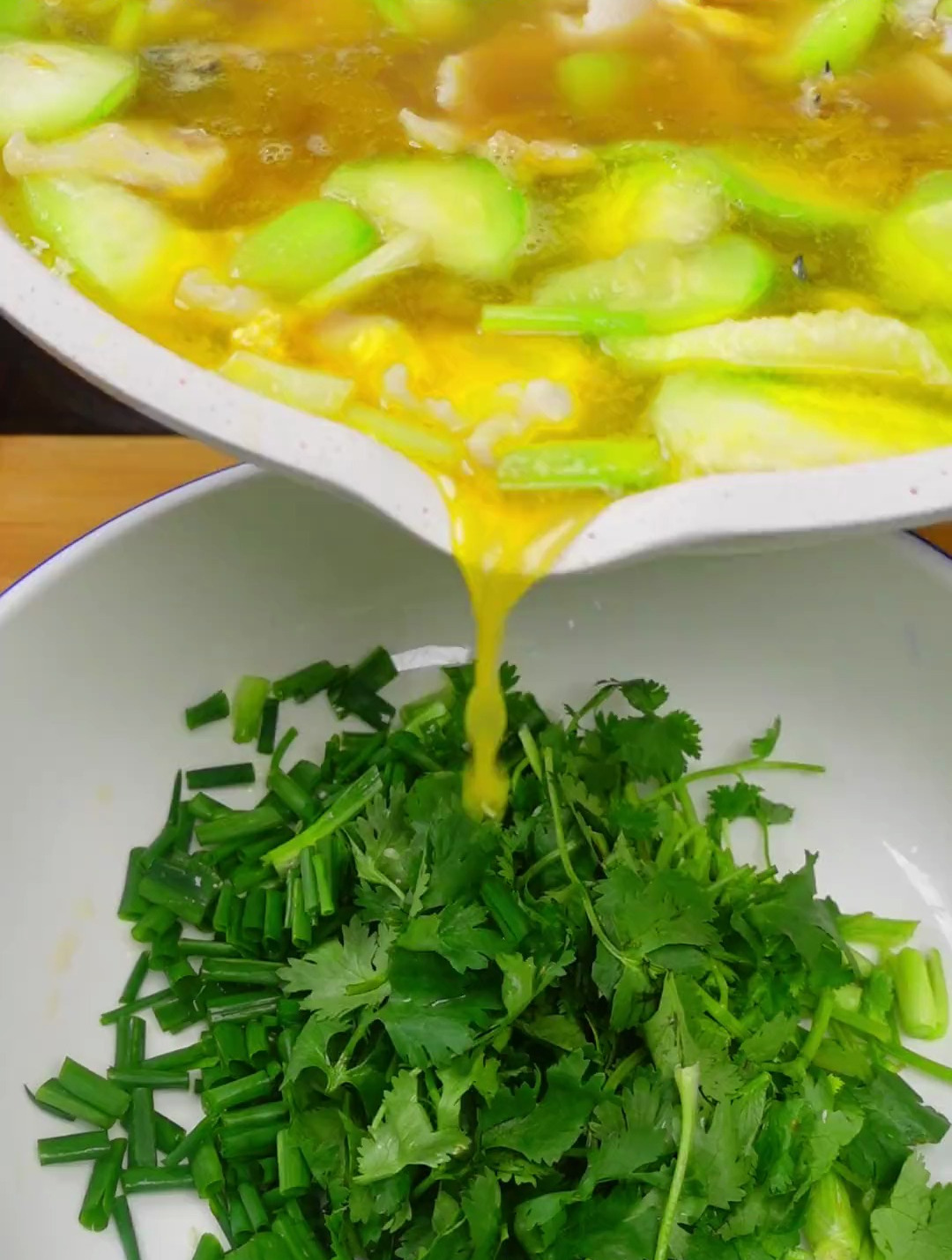 广东好吃的清汤鱼片,鲜嫩爽口,营养美味!