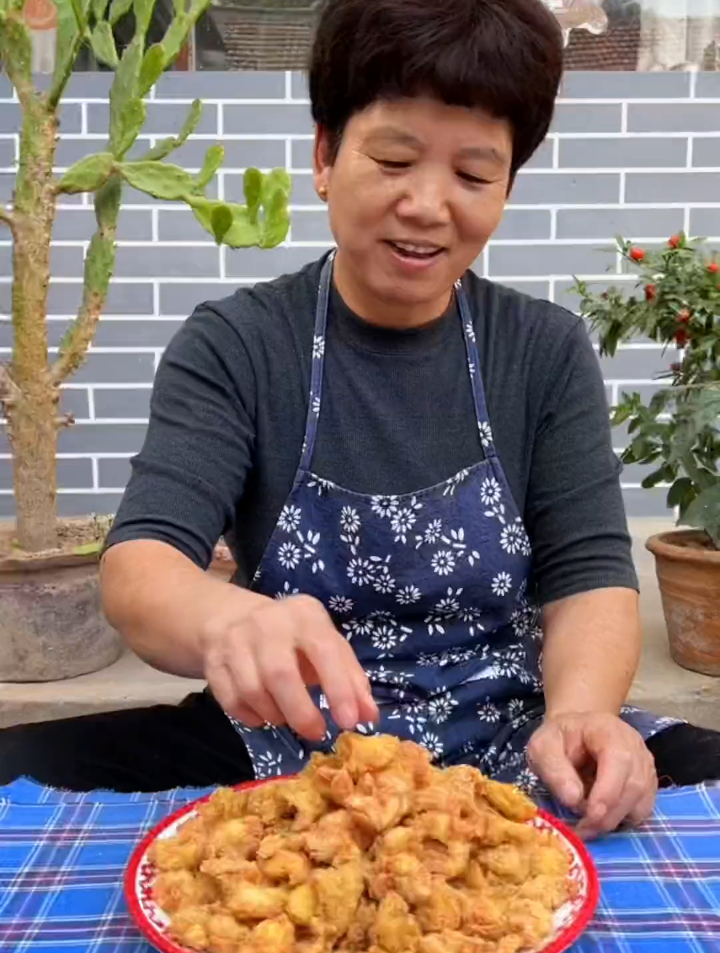 今天分享一个鸡米花的家常版做法
