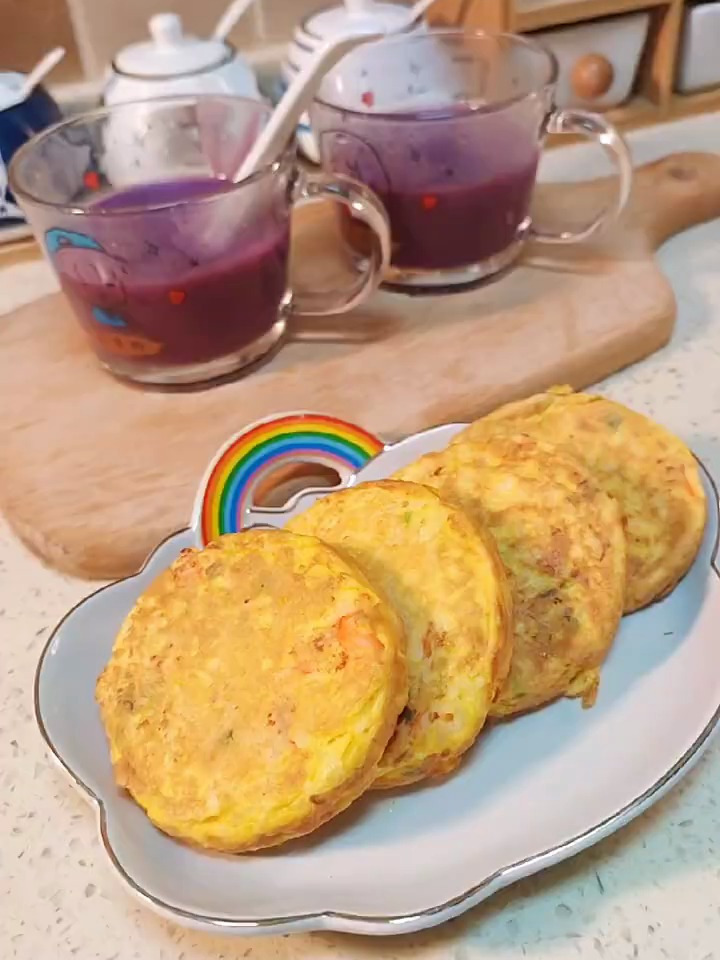 幼儿园小朋友早餐这样吃。简单营养~