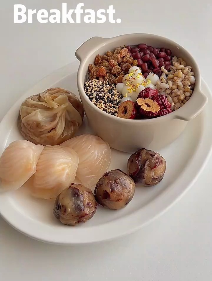 暖心早餐懒人版藕粉腊八粥+红枣糯米糕