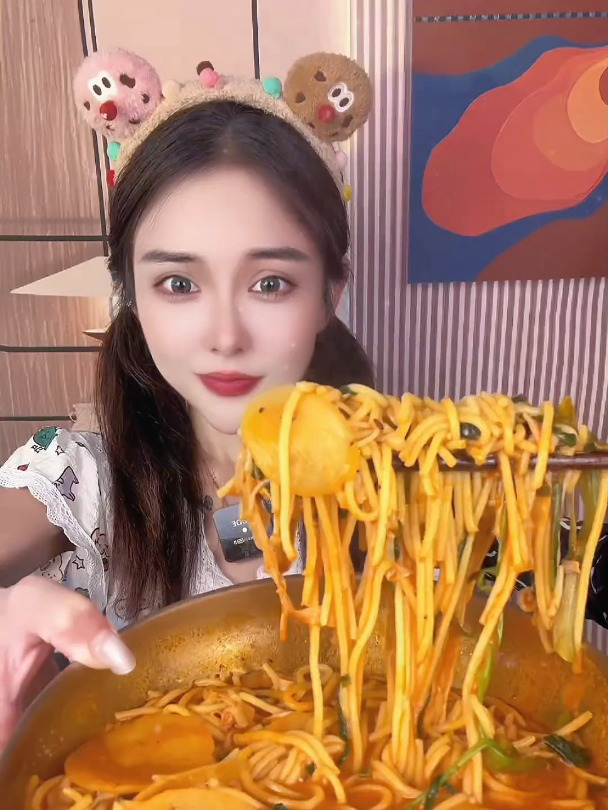 鲜玉米面条地地道道的东北老式麻辣烫的味道