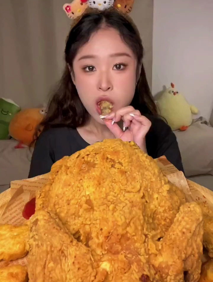 挑战吃个炸全鸡炸鸡汉堡