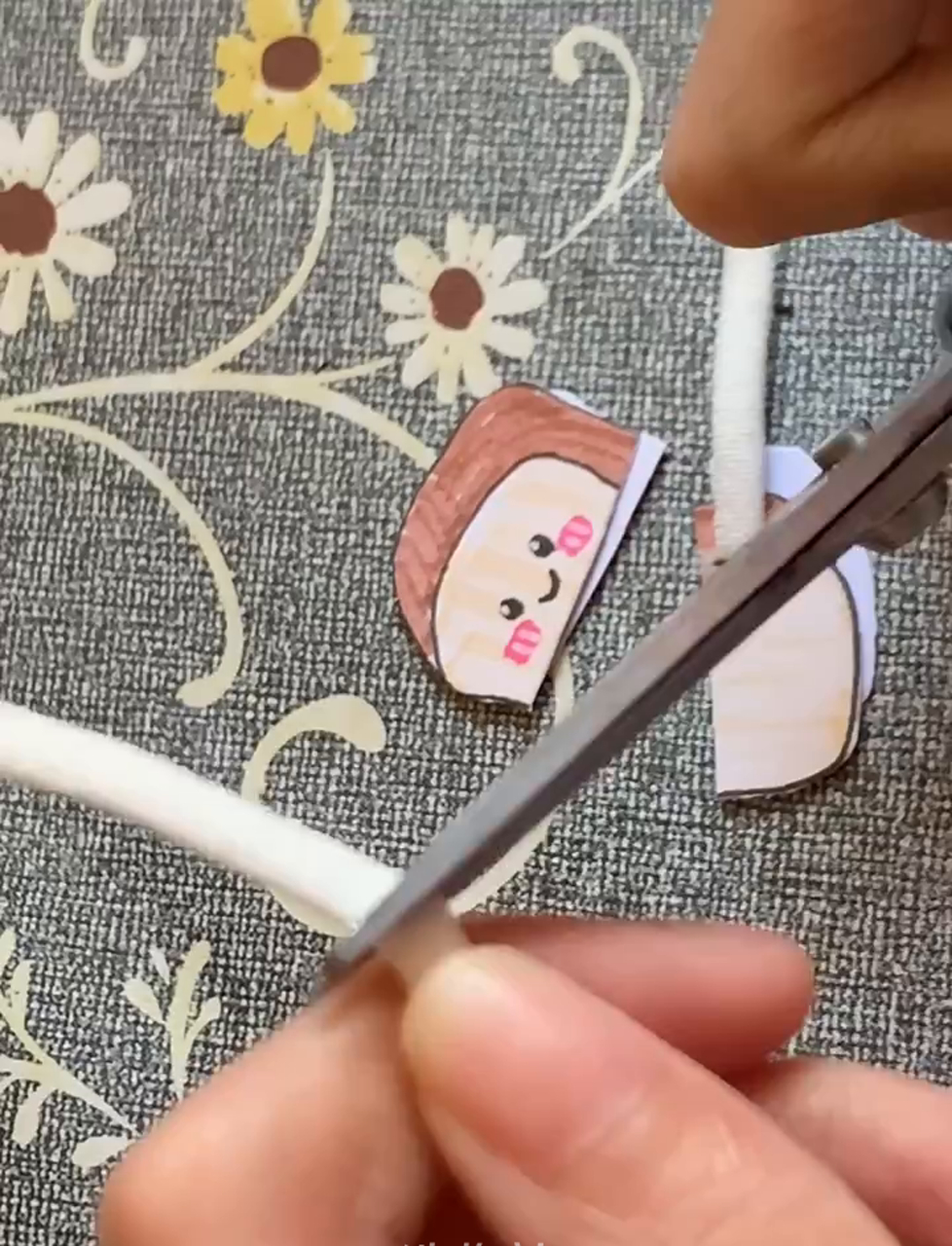 自己在家做彩虹拉丝面包,简单三步搞定!