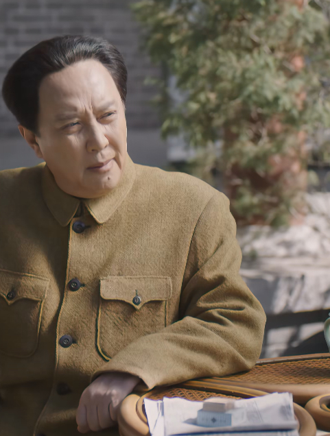 跨过鸭绿江:首次参加联合国大会,伍修权霸气发言震撼全场