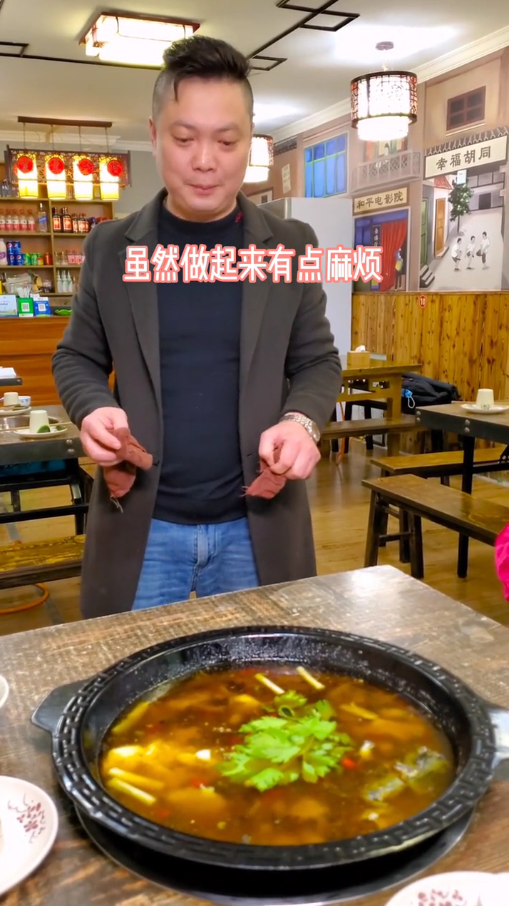 祖传20多年的胆水豆花鱼,胆水豆花配上鲜香麻辣鱼,你想吃吗?