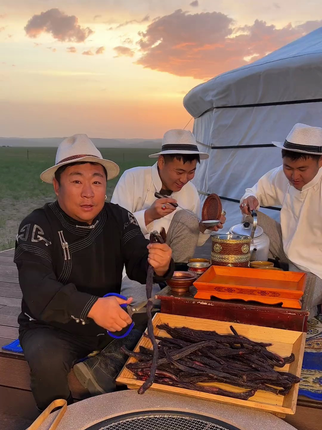 内蒙美好推荐官 草原美食 牛肉干 巴图安达