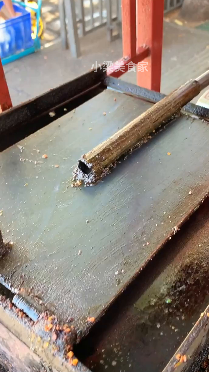 菜市场里超级香的茶油铁板鸭!焦香入味好吃哭了啊!