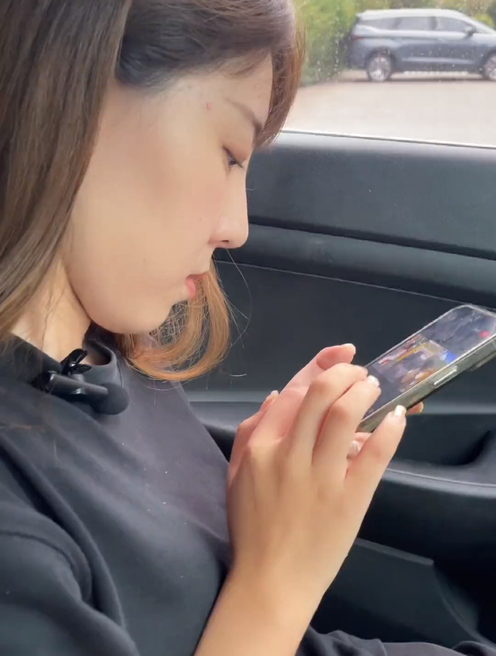 超火爆的忆口香小龙虾来洛阳了!188十斤!直接当饭吃!