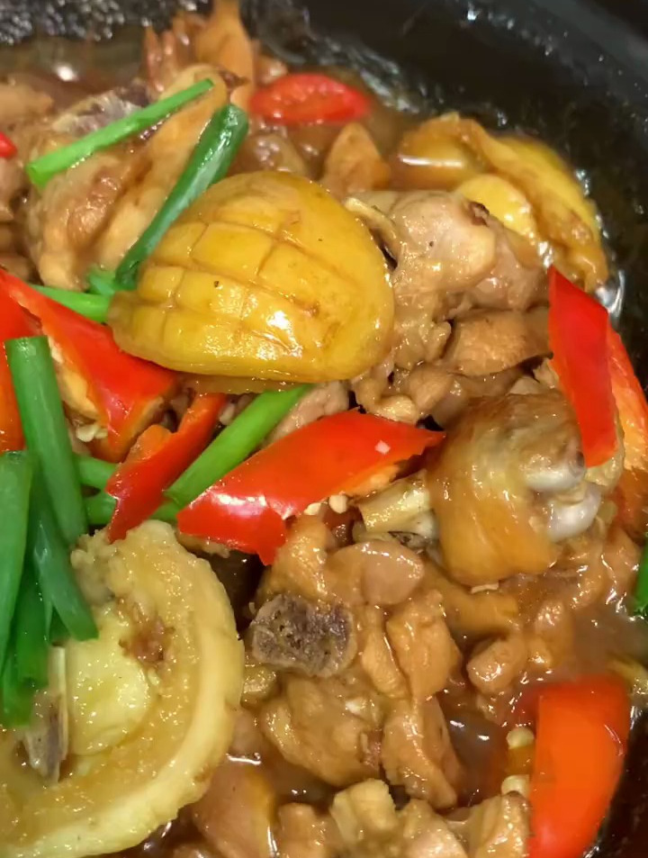 潮汕家庭晚餐丨鲍鱼鸡煲真的巨香巨好吃