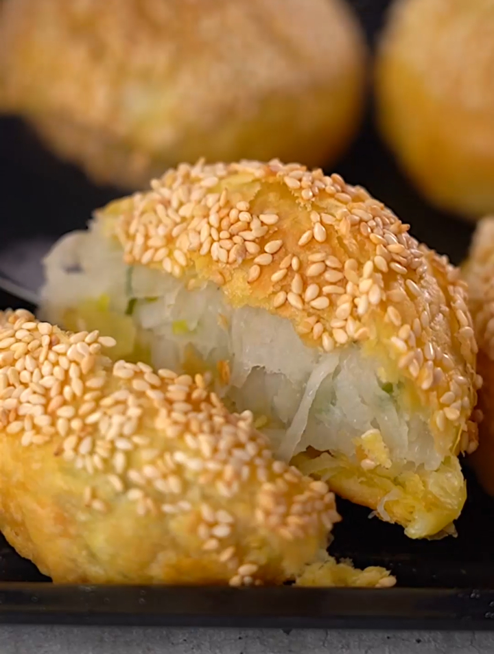 没有那么复杂,免揉面团就能作萝卜丝酥饼!