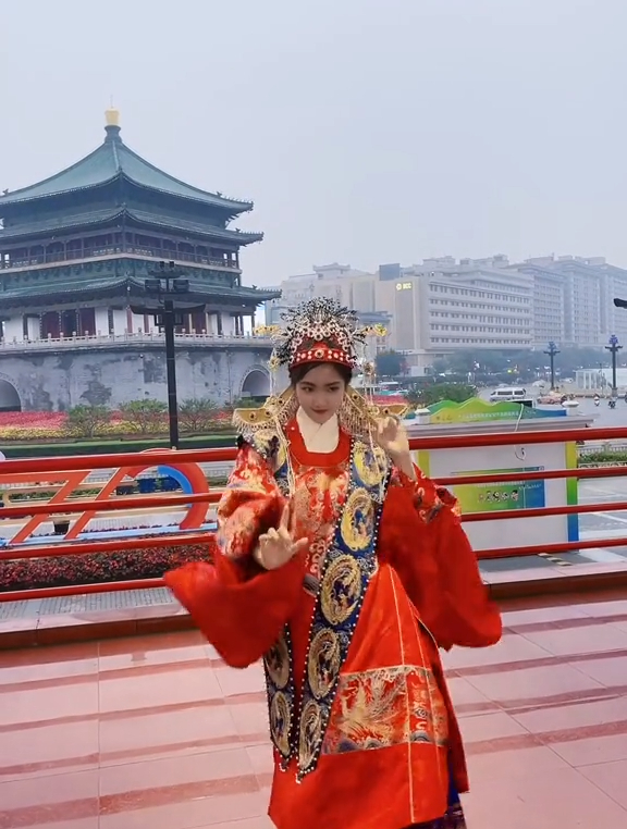 这首歌好高级,英文名,韩文词,日语感,咖喱味,那你听懂了否?