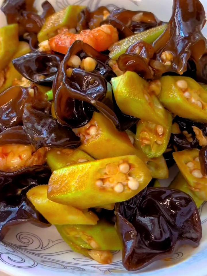 凉拌秋葵的制作方法