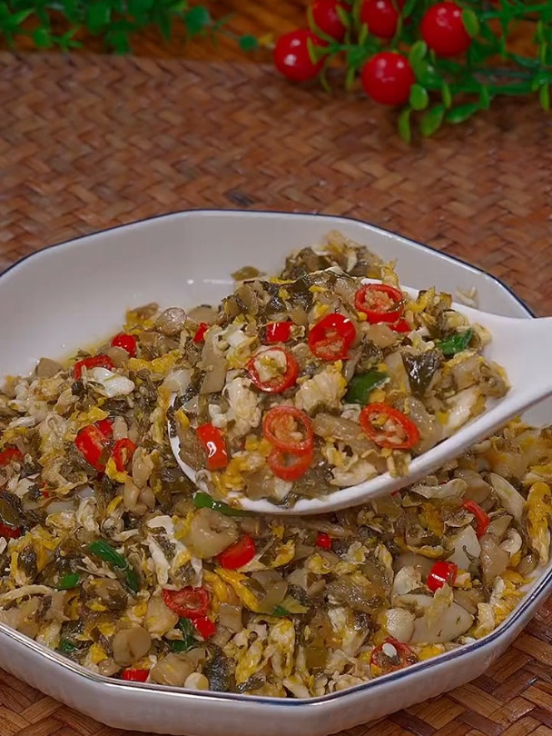 好吃的酸菜小笋炒时蔬