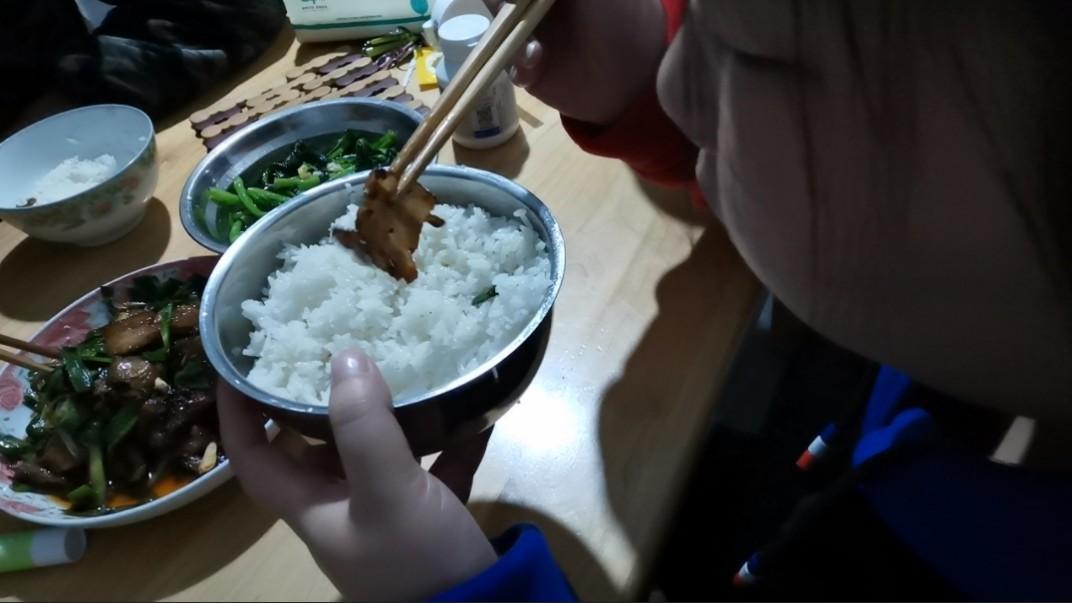 胖子的世界是不能没肉的,作为一名200斤的胖子,我这吃的多吗?