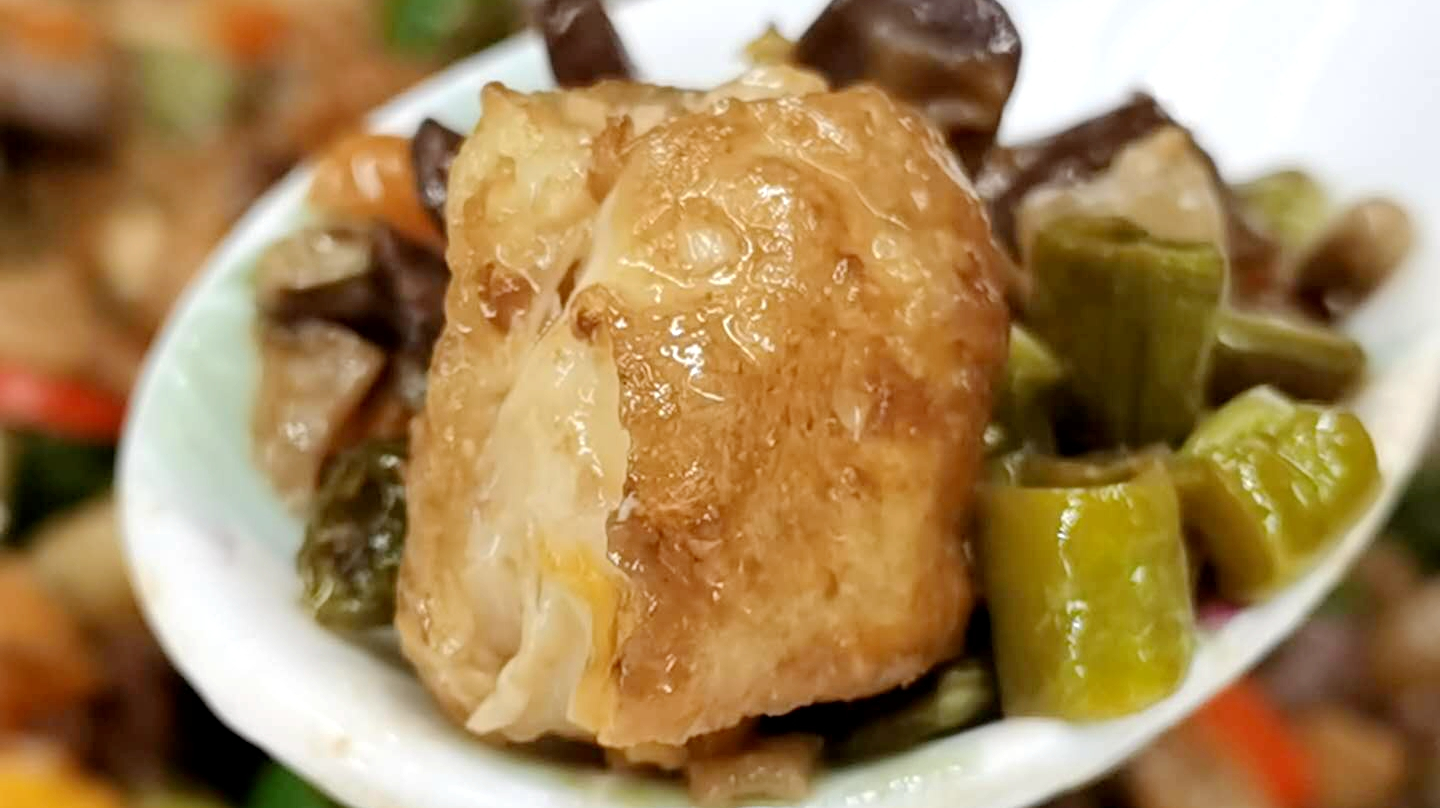 农村下饭菜的简单做法,酸味,香味都能让你欲罢不能,太有味了