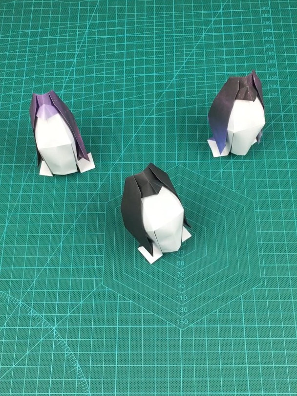 建议你学一个人人羡慕的小技能,比如随手折一只小企鹅