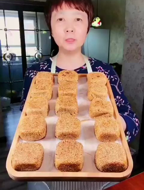 好吃的豆沙糯米糕