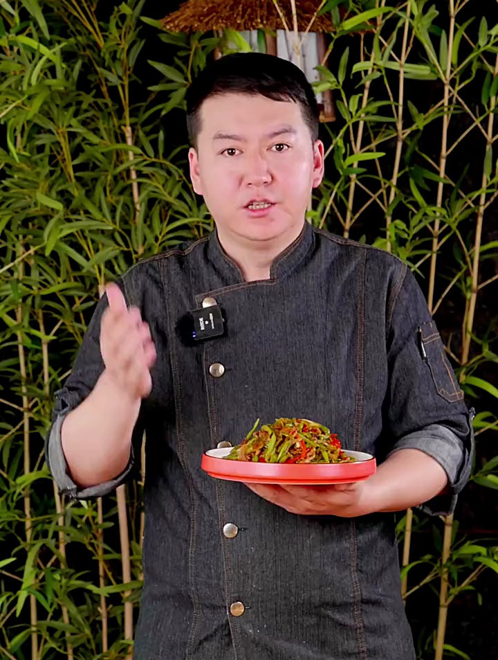 家常小菜芸豆丝炒肉豆角炒肉丝做法也非常简单一定要看完哦