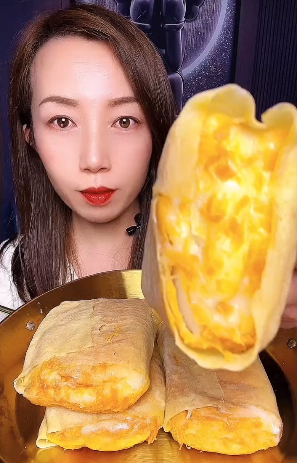 美食分享:好吃又松软的鸡蛋香松面包来喽