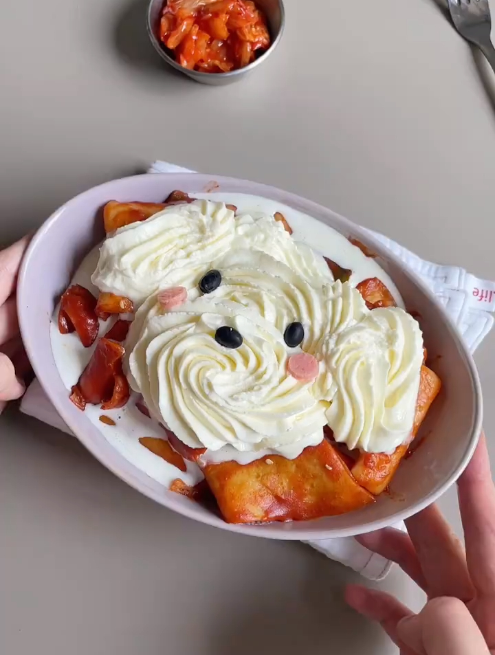 超好吃韩式奶油玫瑰辣炒年糕