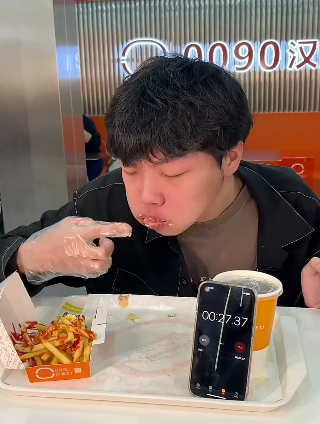 70秒挑战小汉堡?这个时间我能吃俩