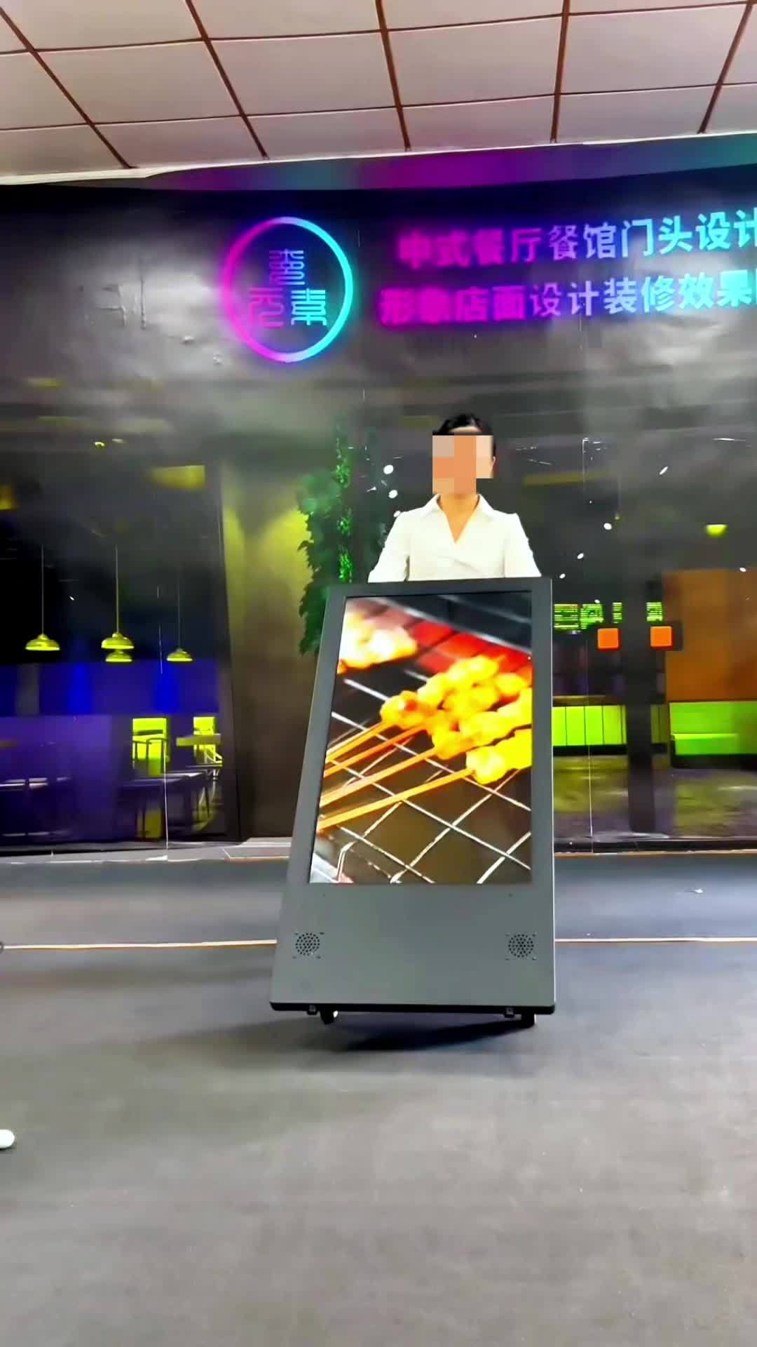 你知道店门口为什么非要摆个招牌的吗