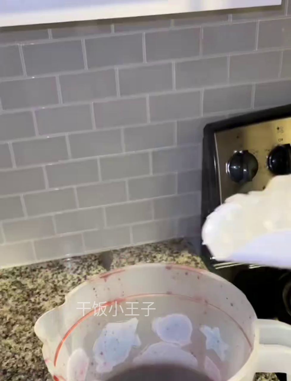 美国家庭主妇凌晨四点忙活,给老公准备午餐的温馨日常