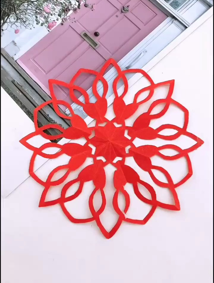 春节窗花剪纸幼儿园手工