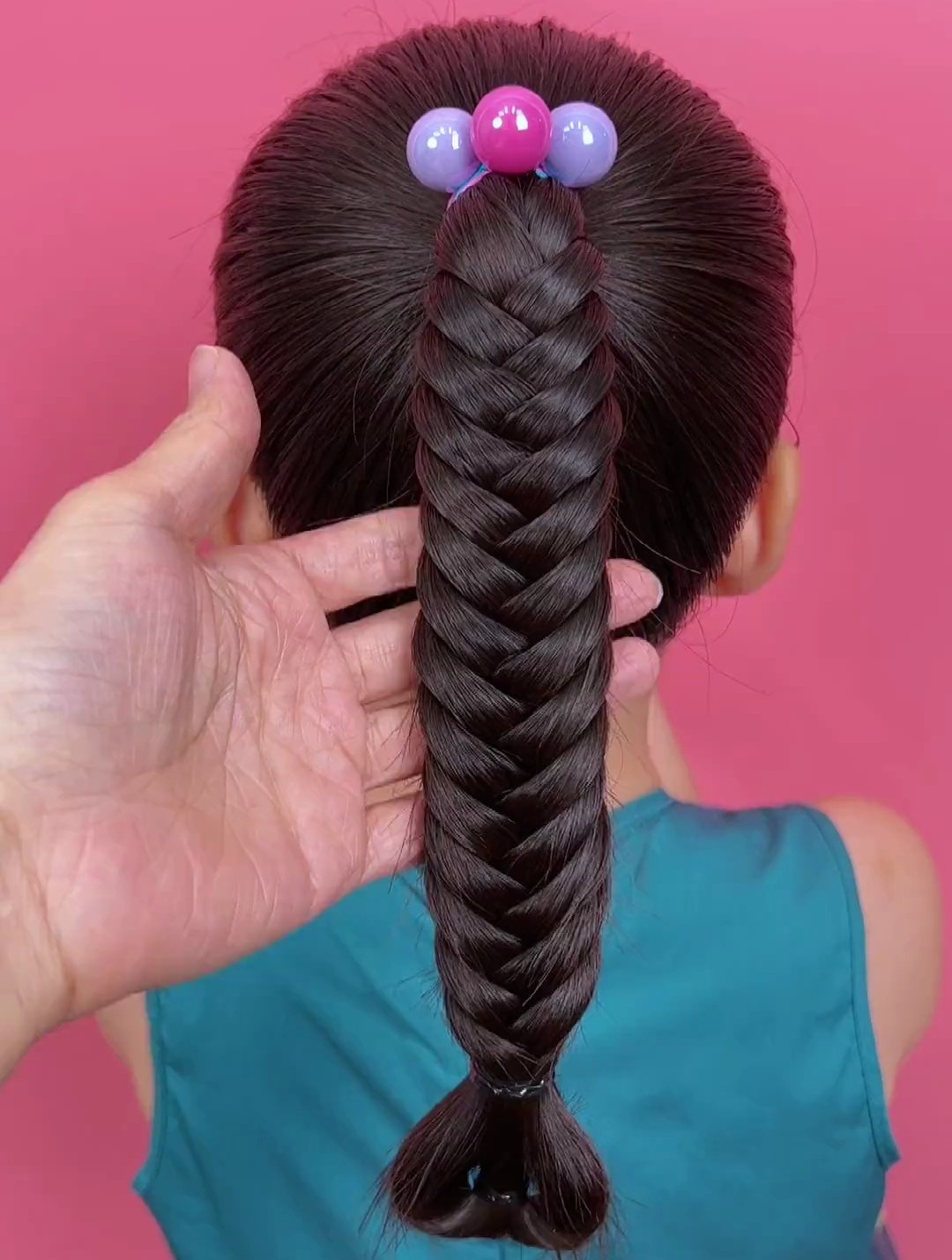 唯美鱼骨马尾辫