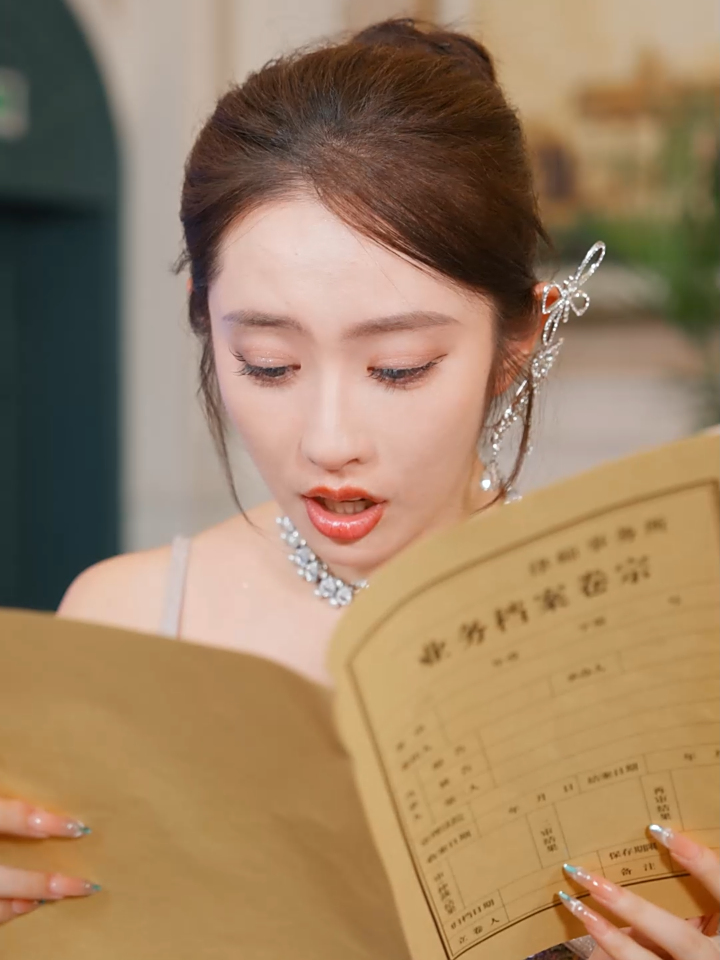 《离婚后,金牌律师赢麻了》 48