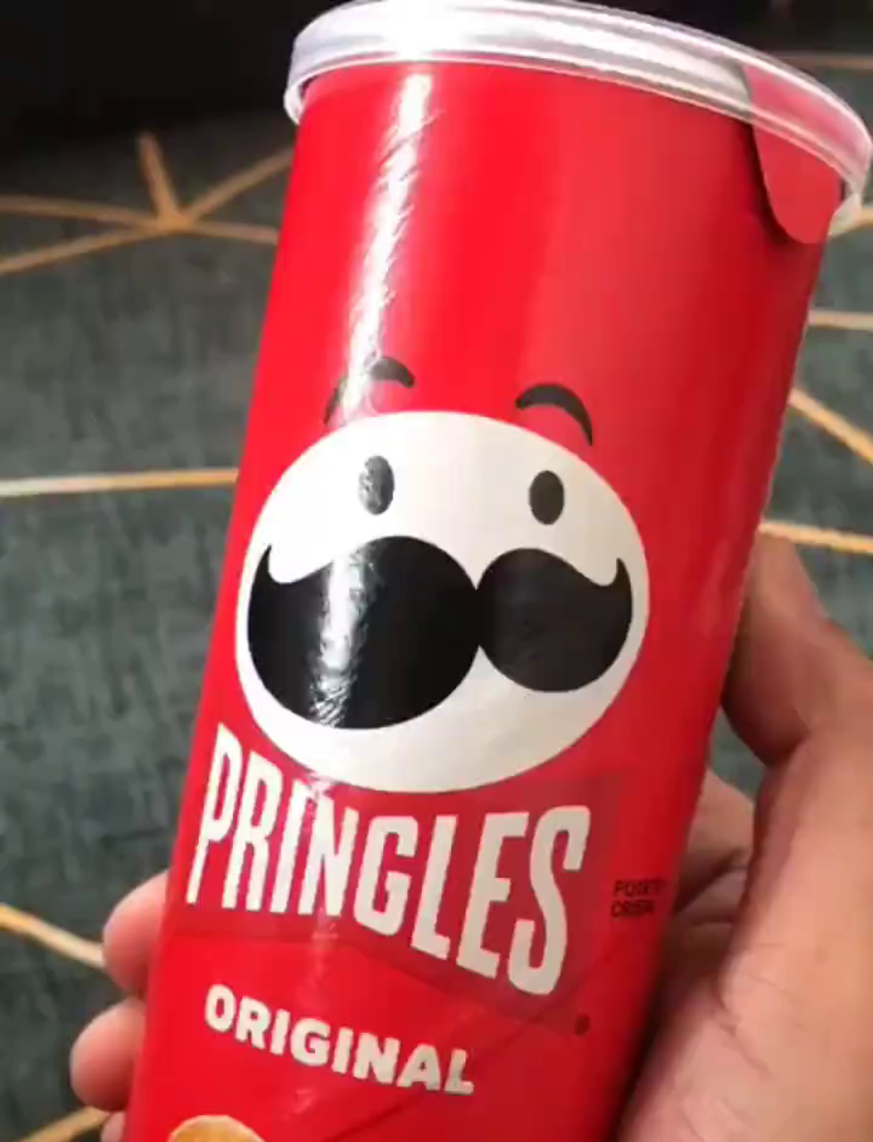 品客薯片,美味又实惠!