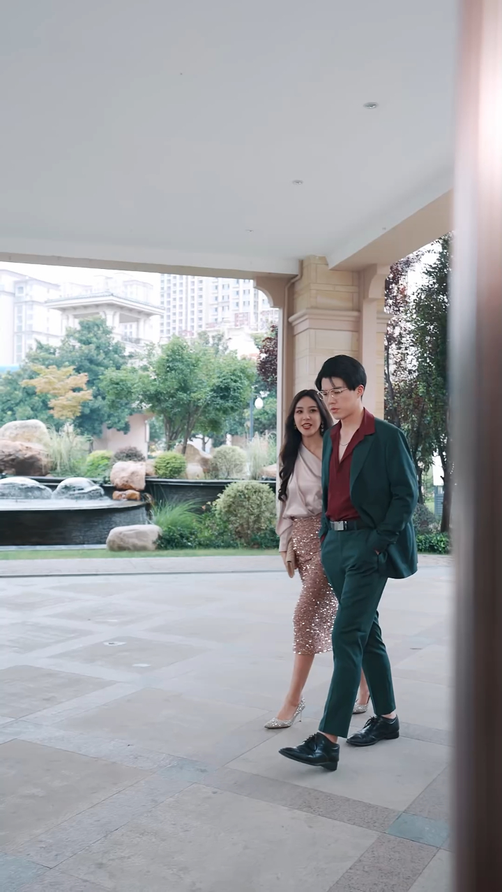 夫人,你的马甲藏不住了_007