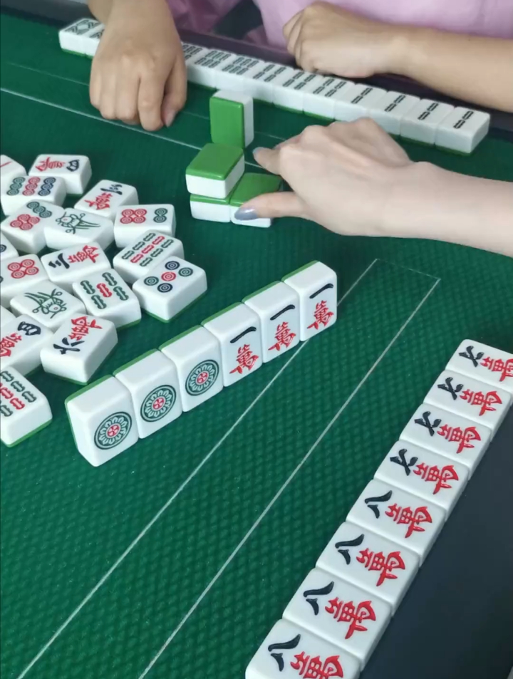 搞笑麻将:谁说我不胡幺鸡?还好我留了一手