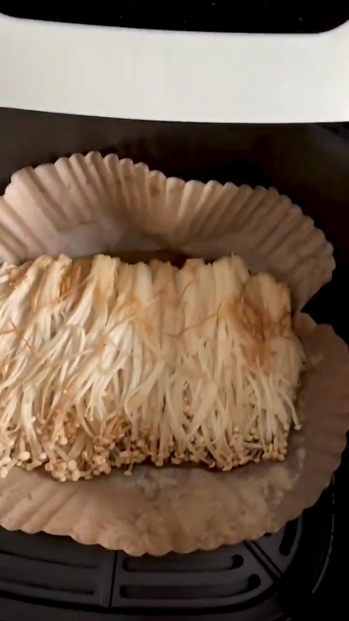 锡纸金针菇自己在家做,简单又美味