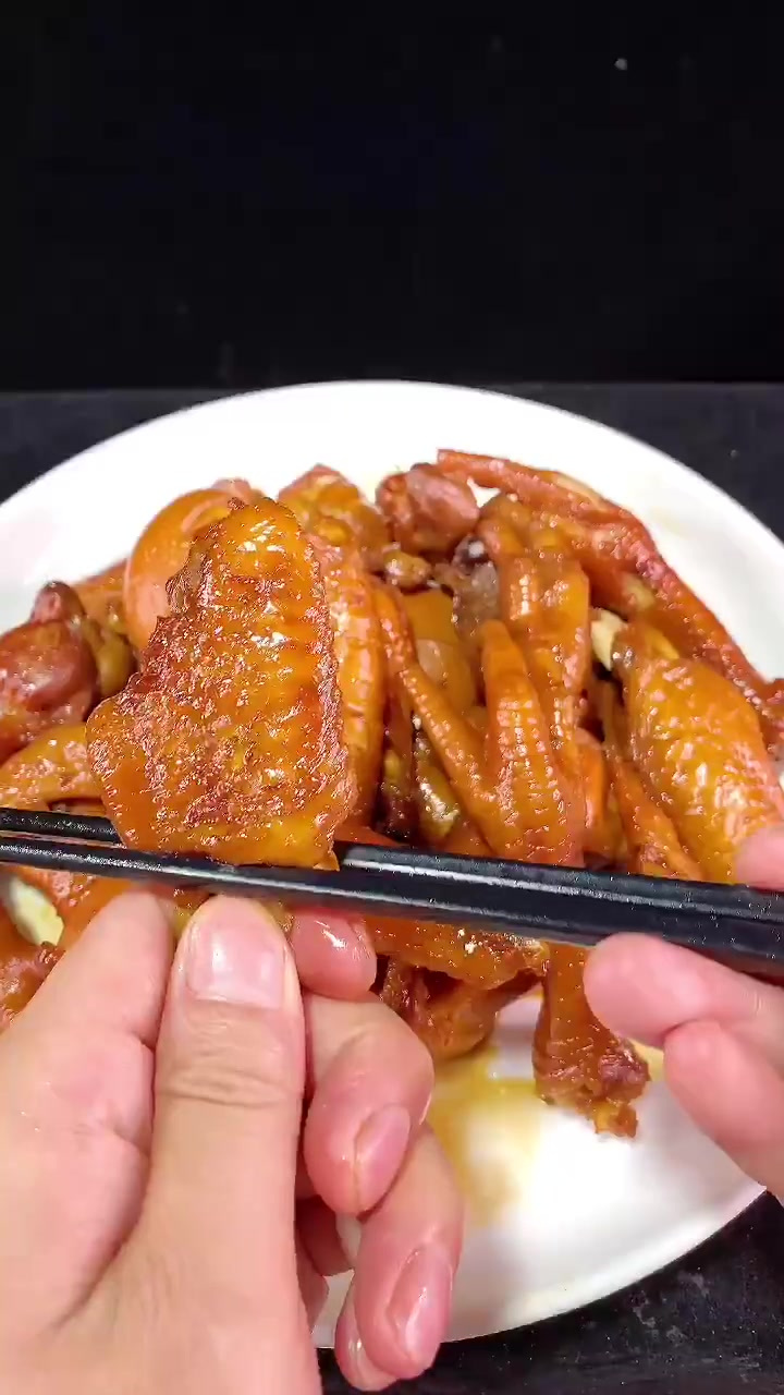 美食分享官:卤水鸡货