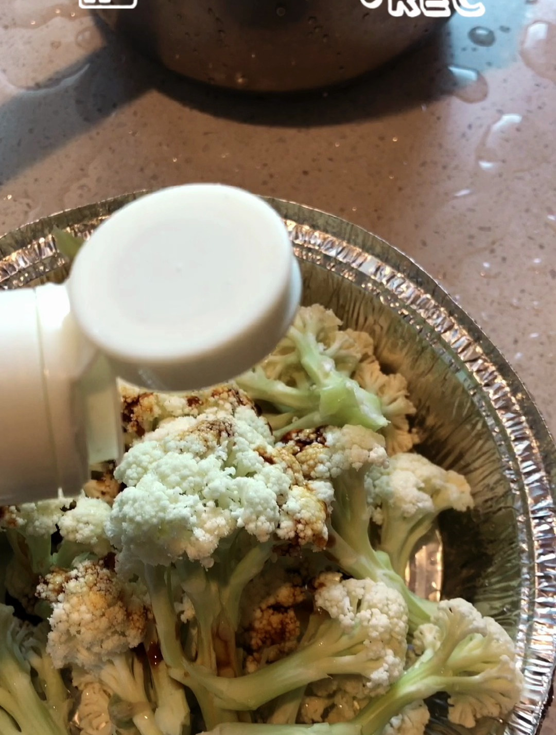 好吃又方便的空气炸锅家常菜——烧烤版花菜+鱼饼