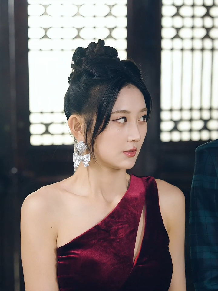 三针治好美人鱼,女帝封我绝世神医 43