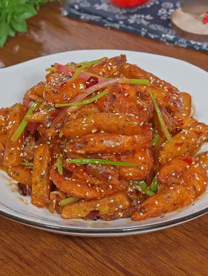 这样做的香辣虾 连壳都不用吐