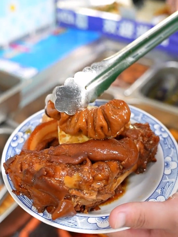 石家庄甏肉干饭,是午饭的快乐,也是对肉食爱好者福利